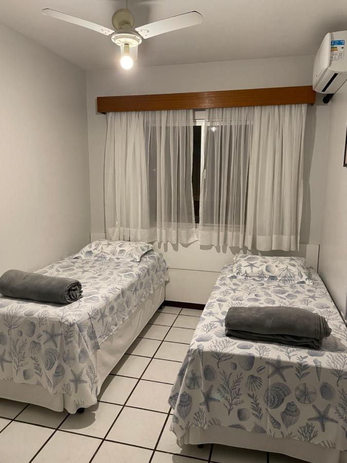 Apartamento Amplo E Completo No Centro Balneário Camboriú Exteriör bild