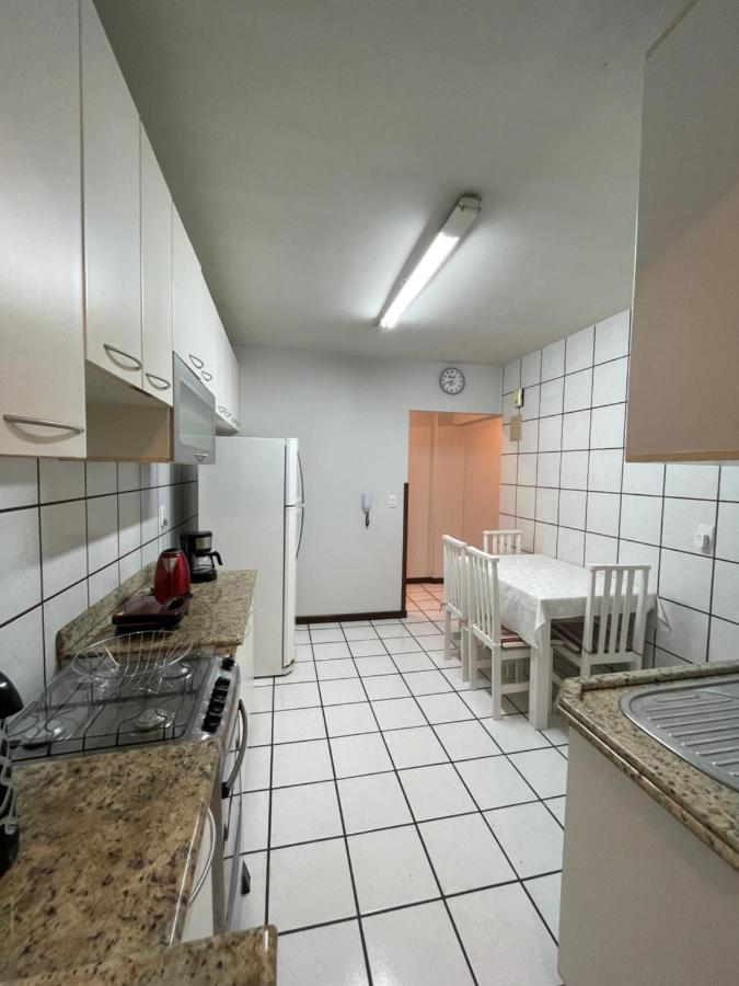Apartamento Amplo E Completo No Centro Balneário Camboriú Exteriör bild